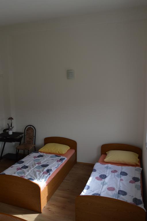 Pansion Modana Međugorje Kültér fotó