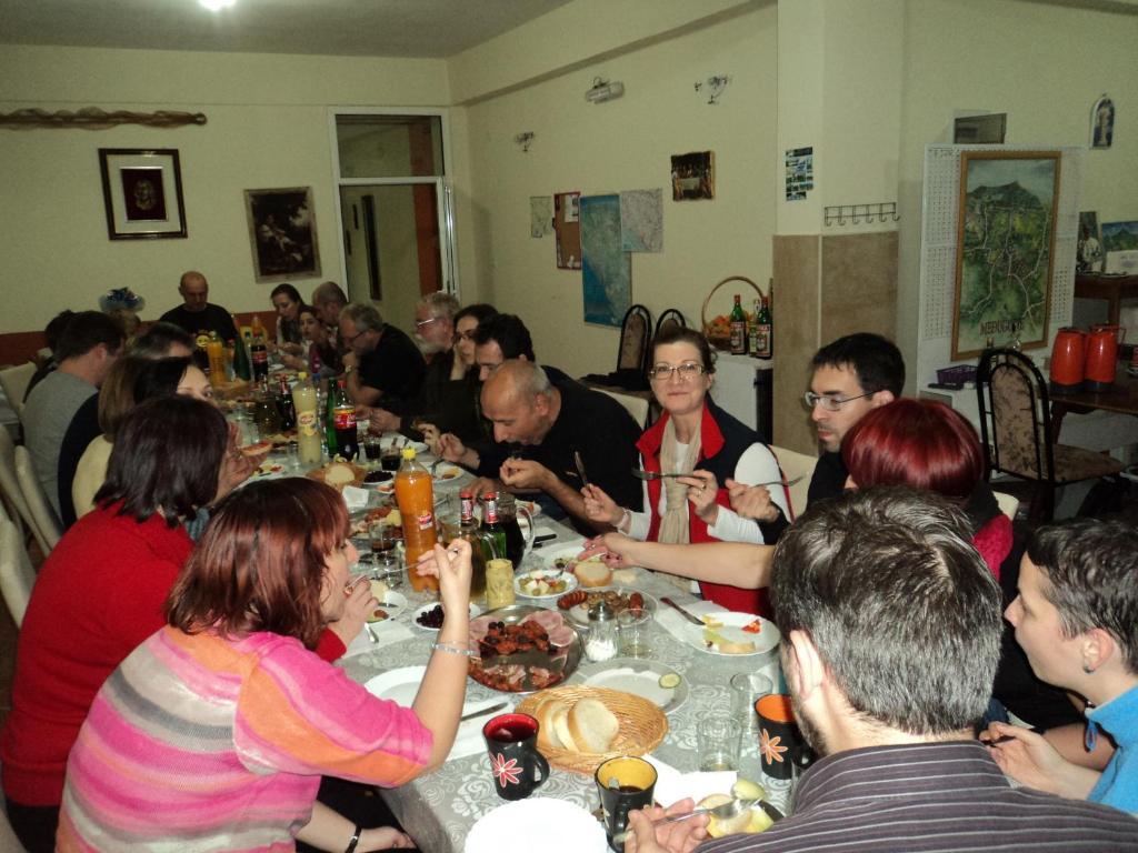Pansion Modana Međugorje Kültér fotó