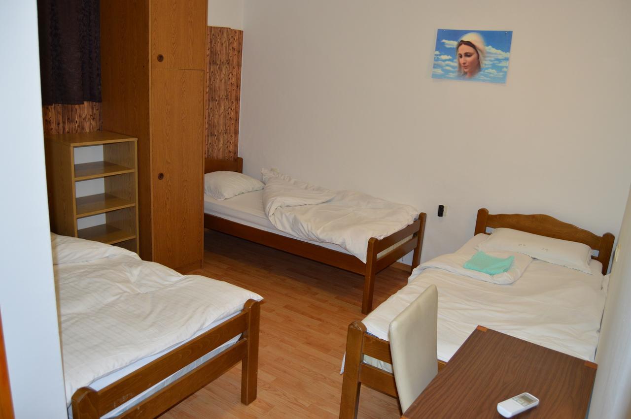 Pansion Modana Međugorje Kültér fotó